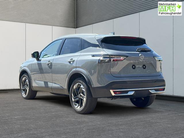Nissan / Qashqai / Grau / / / EL.HECKKL+HEAD-UP+KAMERA+ACC+PDC+SHZ+LED 