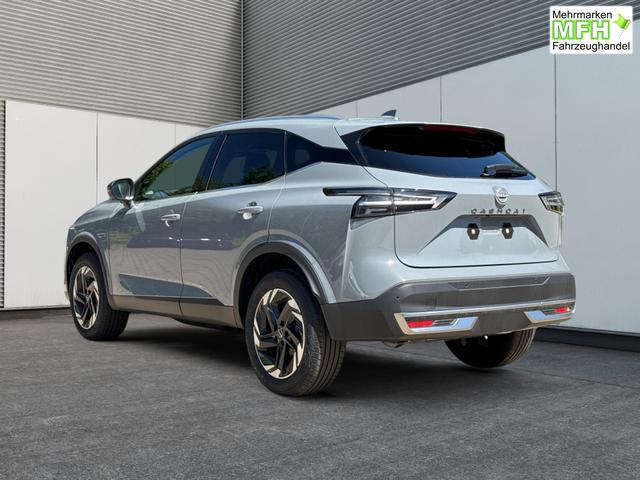 Nissan / Qashqai / Grau / / / EL.HECKKL+HEAD-UP+KAMERA+ACC+PDC+SHZ+LED 