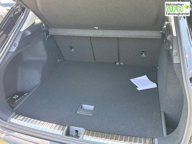 Audi / Q3 / Schwarz / / / KAMERA+NAVI+PDC+EL.HECKKL.+LED+17LM