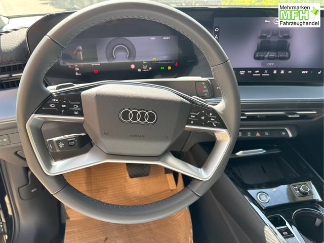 Audi / Q3 / Schwarz / / / KAMERA+NAVI+PDC+EL.HECKKL.+LED+17LM