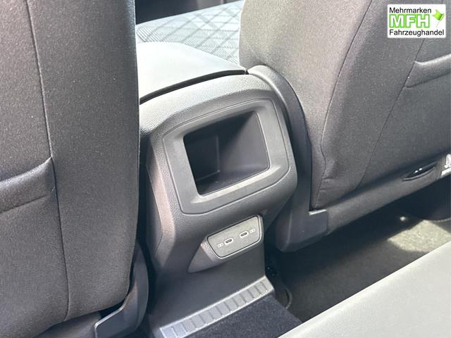 Volkswagen / T-Cross / / / / AHK+NAVI+MATRIX+SHZ+ACC+KAMERA+18'' ALU, Bei den verwendeten Bildern kann es sich um Beispielbilder handeln, ggf. teilweise mit Sonderausstattung.