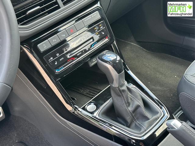 Volkswagen / T-Cross / / / / AHK+NAVI+MATRIX+SHZ+ACC+KAMERA+18'' ALU, Bei den verwendeten Bildern kann es sich um Beispielbilder handeln, ggf. teilweise mit Sonderausstattung.