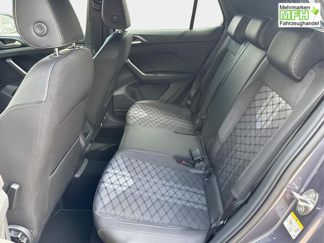 Volkswagen / T-Cross / / / / AHK+NAVI+MATRIX+SHZ+ACC+KAMERA+18'' ALU, Bei den verwendeten Bildern kann es sich um Beispielbilder handeln, ggf. teilweise mit Sonderausstattung.