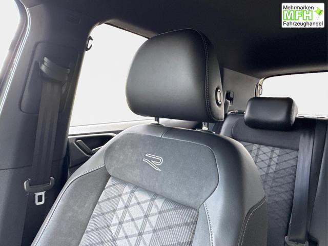 Volkswagen / T-Cross / / / / AHK+NAVI+MATRIX+SHZ+ACC+KAMERA+18'' ALU, Bei den verwendeten Bildern kann es sich um Beispielbilder handeln, ggf. teilweise mit Sonderausstattung.