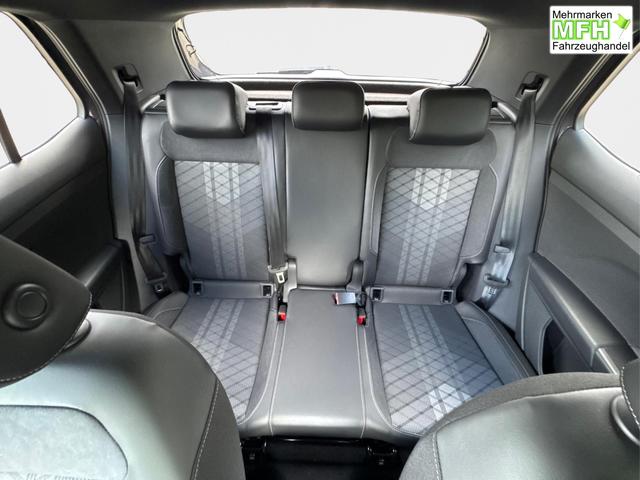 Volkswagen / T-Cross / / / / AHK+NAVI+MATRIX+SHZ+ACC+KAMERA+18'' ALU, Bei den verwendeten Bildern kann es sich um Beispielbilder handeln, ggf. teilweise mit Sonderausstattung.