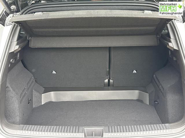 Renault / Austral / Schwarz / / / NAVI+LED+KAMERA+elektr.HECKKL.+19LM, Bei den verwendeten Bildern kann es sich um Beispielbilder handeln, ggf. teilweise mit Sonderausstattung.