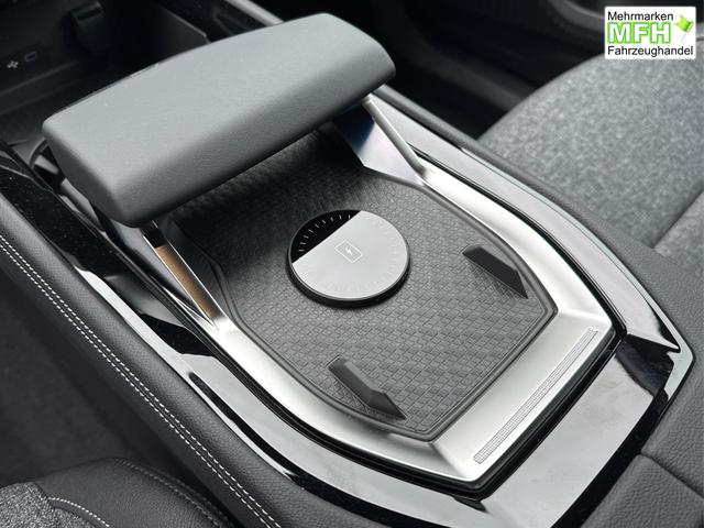 Renault / Austral / Schwarz / / / NAVI+LED+KAMERA+elektr.HECKKL.+19LM, Bei den verwendeten Bildern kann es sich um Beispielbilder handeln, ggf. teilweise mit Sonderausstattung.