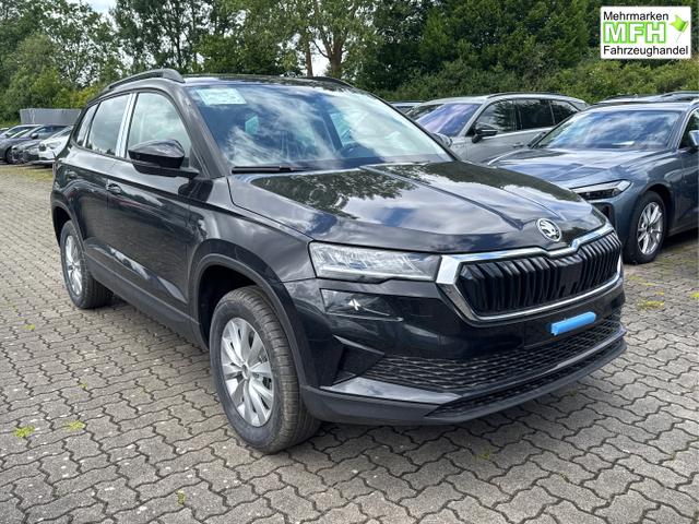 Skoda / Karoq / Schwarz / / / AHK+el.HECKKLAPPE+KAMERA+PDC+ACC, Bei den verwendeten Bildern kann es sich um Beispielbilder handeln, ggf. teilweise mit Sonderausstattung.