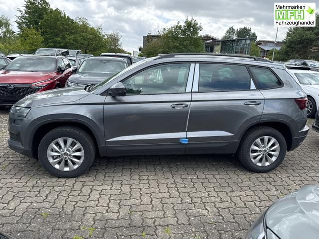 Skoda / Karoq / / / / AHK+el.HECKKLAPPE+KAMERA+PDC+ACC, Bei den verwendeten Bildern kann es sich um Beispielbilder handeln, ggf. teilweise mit Sonderausstattung.