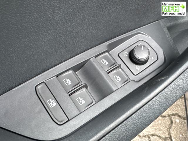Skoda / Karoq / / / / AHK+el.HECKKLAPPE+KAMERA+PDC+ACC, Bei den verwendeten Bildern kann es sich um Beispielbilder handeln, ggf. teilweise mit Sonderausstattung.