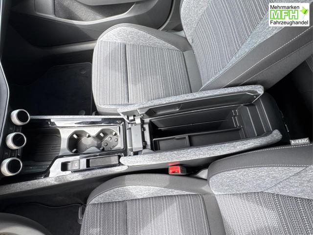 Skoda / Superb Combi / / / / DSG+ NAVI+AHK+EL. HECKKL.+KESSY+SHZ V+H, Bei den verwendeten Bildern kann es sich um Beispielbilder handeln, ggf. teilweise mit Sonderausstattung.