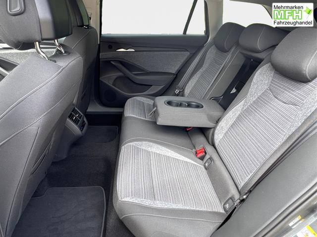 Skoda / Superb Combi / / / / DSG+ NAVI+AHK+EL. HECKKL.+KESSY+SHZ V+H, Bei den verwendeten Bildern kann es sich um Beispielbilder handeln, ggf. teilweise mit Sonderausstattung.