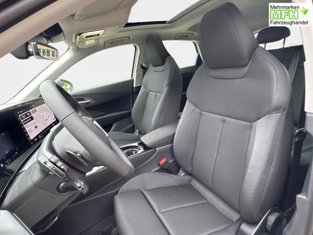 Audi / Q3 Sportback / / / / MJ 2026+NAVI+KAMERA+PANO+AHK+PDC+EL. HECKKL.+LED+18 LM