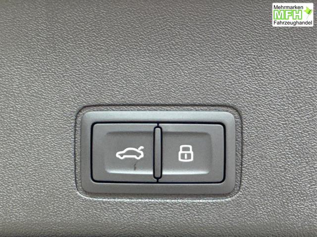 Audi / Q3 Sportback / / / / MJ 2026+NAVI+KAMERA+PANO+AHK+PDC+EL. HECKKL.+LED+18 LM