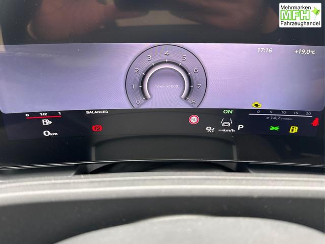 Audi / Q3 Sportback / / / / MJ 2026+NAVI+KAMERA+PANO+AHK+PDC+EL. HECKKL.+LED+18 LM