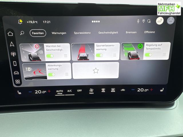 Audi / Q3 Sportback / / / / MJ 2026+NAVI+KAMERA+PANO+AHK+PDC+EL. HECKKL.+LED+18 LM