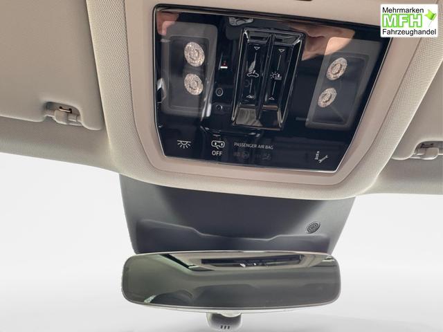 Audi / Q3 Sportback / / / / MJ 2026+NAVI+KAMERA+PANO+AHK+PDC+EL. HECKKL.+LED+18 LM