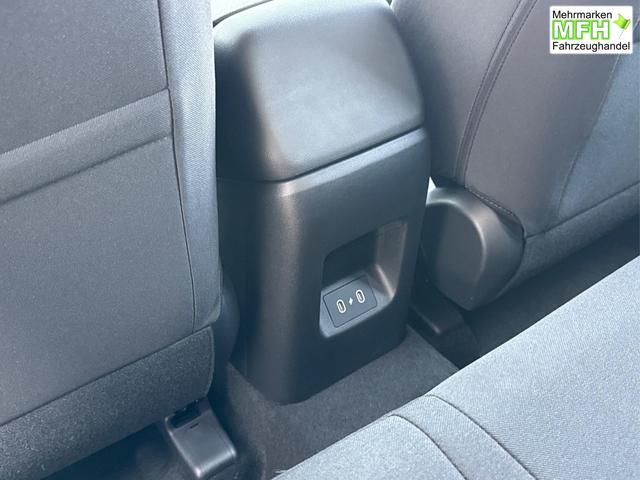 Hyundai / TUCSON / Grau / / / Hybrid NAVI+KAMERA+SHZ+LED+TEMPOMAT+17 ALU+PDC, Bei den verwendeten Bildern kann es sich um Beispielbilder handeln, ggf. teilweise mit Sonderausstattung.