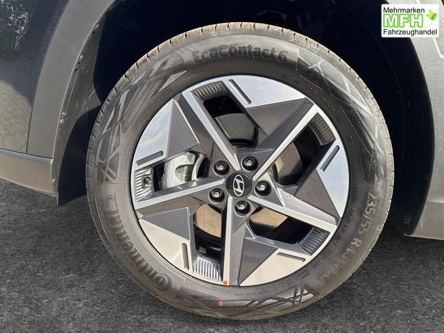 Hyundai / TUCSON / Schwarz / / / Hybrid NAVI+KAMERA+SHZ+LED+TEMPOMAT+17 ALU+PDC, Bei den verwendeten Bildern kann es sich um Beispielbilder handeln, ggf. teilweise mit Sonderausstattung.