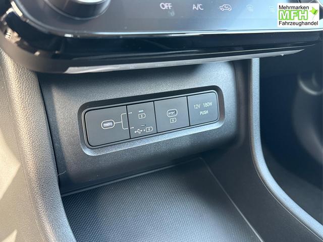 Hyundai / TUCSON / Schwarz / / / Hybrid NAVI+KAMERA+SHZ+LED+TEMPOMAT+17 ALU+PDC, Bei den verwendeten Bildern kann es sich um Beispielbilder handeln, ggf. teilweise mit Sonderausstattung.