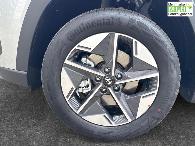 Hyundai / TUCSON / Silber / / / Hybrid NAVI+KAMERA+SHZ+LED+TEMPOMAT+17 ALU+PDC, Bei den verwendeten Bildern kann es sich um Beispielbilder handeln, ggf. teilweise mit Sonderausstattung.