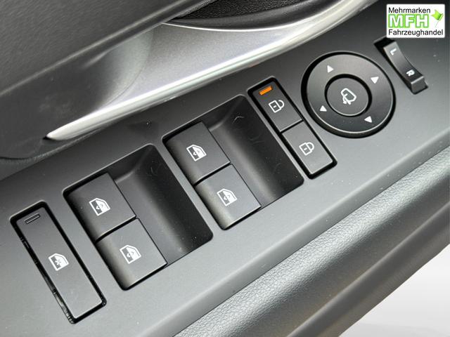 Hyundai / TUCSON / Silber / / / Hybrid NAVI+KAMERA+SHZ+LED+TEMPOMAT+17 ALU+PDC, Bei den verwendeten Bildern kann es sich um Beispielbilder handeln, ggf. teilweise mit Sonderausstattung.