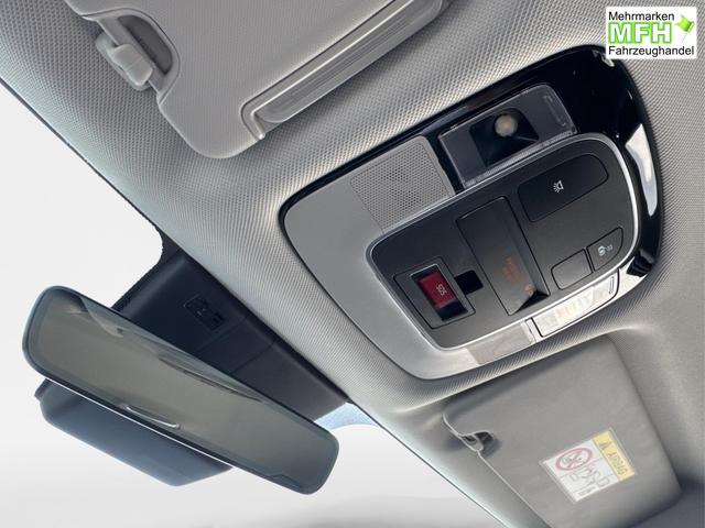 Hyundai / TUCSON / Silber / / / Hybrid NAVI+KAMERA+SHZ+LED+TEMPOMAT+17 ALU+PDC, Bei den verwendeten Bildern kann es sich um Beispielbilder handeln, ggf. teilweise mit Sonderausstattung.