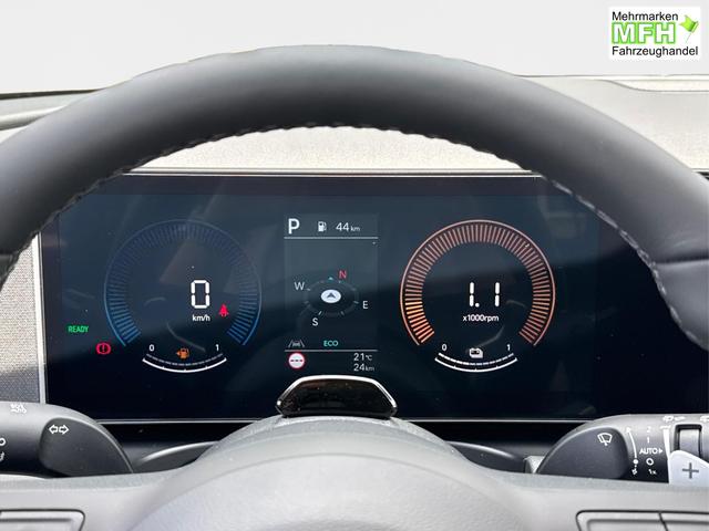 Hyundai / TUCSON / Gr&uuml;n / / / Hybrid NAVI+KAMERA+SHZ+LED+TEMPOMAT+17 ALU+PDC, Bei den verwendeten Bildern kann es sich um Beispielbilder handeln, ggf. teilweise mit Sonderausstattung.