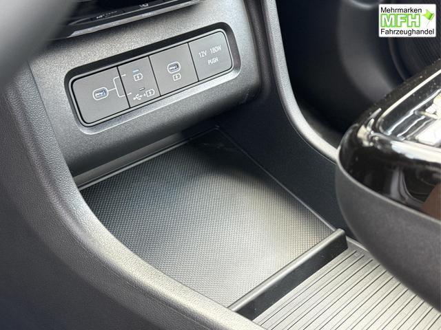 Hyundai / TUCSON / Gr&uuml;n / / / Hybrid NAVI+KAMERA+SHZ+LED+TEMPOMAT+17 ALU+PDC, Bei den verwendeten Bildern kann es sich um Beispielbilder handeln, ggf. teilweise mit Sonderausstattung.