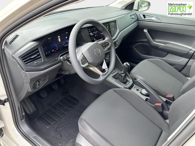 Volkswagen / Polo / Grau / / / PDC+LED+APP CONNECT+SHZ, Bei den verwendeten Bildern kann es sich um Beispielbilder handeln, ggf. teilweise mit Sonderausstattung.