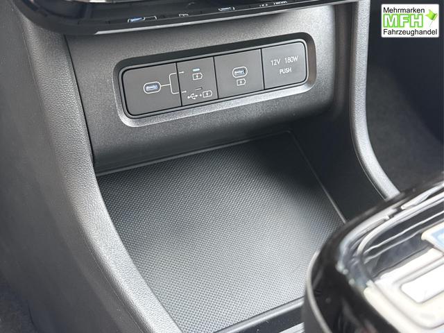 Hyundai / TUCSON / Silber / / / Hybrid NAVI+KAMERA+SHZ+LED+TEMPOMAT+17 ALU+PDC, Bei den verwendeten Bildern kann es sich um Beispielbilder handeln, ggf. teilweise mit Sonderausstattung.