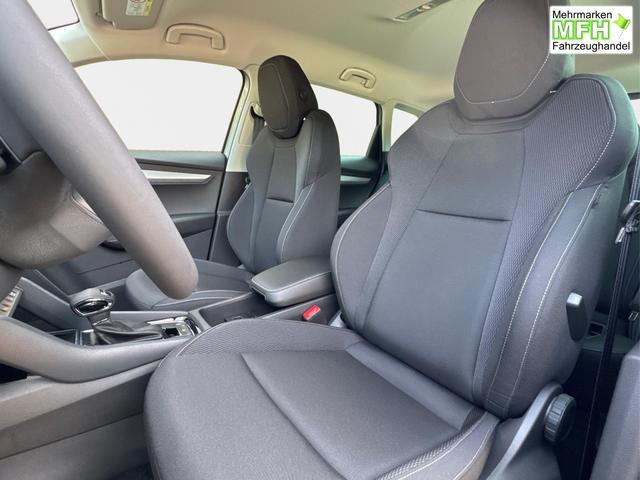 Skoda / Karoq / Silber / / / AHK+el.HECKKLAPPE+KAMERA+PDC+ACC, Bei den verwendeten Bildern kann es sich um Beispielbilder handeln, ggf. teilweise mit Sonderausstattung.