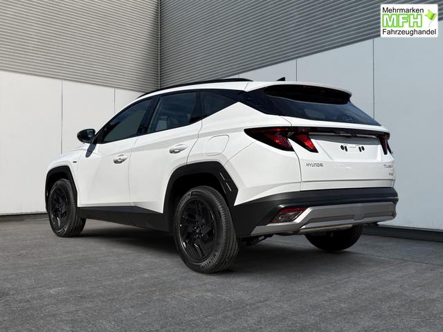 Hyundai / TUCSON / Wei&szlig; / / / Hybrid NAVI+KAMERA+SHZ+LED+TEMPOMAT+17 ALU+PDC, Bei den verwendeten Bildern kann es sich um Beispielbilder handeln, ggf. teilweise mit Sonderausstattung.