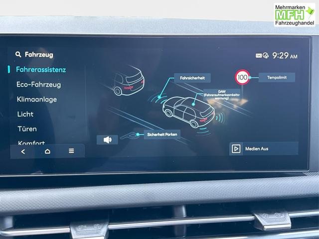Hyundai / TUCSON / Wei&szlig; / / / Hybrid NAVI+KAMERA+SHZ+LED+TEMPOMAT+17 ALU+PDC, Bei den verwendeten Bildern kann es sich um Beispielbilder handeln, ggf. teilweise mit Sonderausstattung.