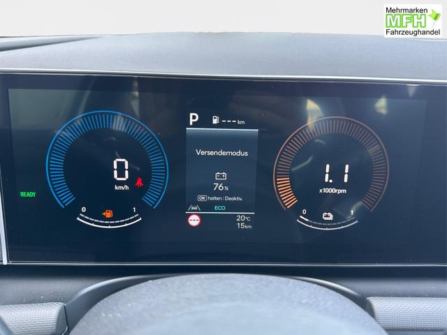 Hyundai / TUCSON / Wei&szlig; / / / Hybrid NAVI+KAMERA+SHZ+LED+TEMPOMAT+17 ALU+PDC, Bei den verwendeten Bildern kann es sich um Beispielbilder handeln, ggf. teilweise mit Sonderausstattung.