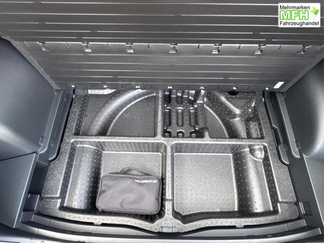 Hyundai / TUCSON / Wei&szlig; / / / Hybrid NAVI+KAMERA+SHZ+LED+TEMPOMAT+17 ALU+PDC, Bei den verwendeten Bildern kann es sich um Beispielbilder handeln, ggf. teilweise mit Sonderausstattung.