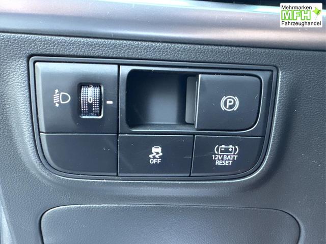 Hyundai / TUCSON / Grau / / / Hybrid NAVI+KAMERA+SHZ+LED+TEMPOMAT+17 ALU+PDC, Bei den verwendeten Bildern kann es sich um Beispielbilder handeln, ggf. teilweise mit Sonderausstattung.