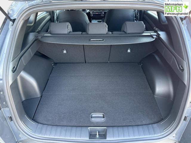 Hyundai / TUCSON / Grau / / / Hybrid NAVI+KAMERA+SHZ+LED+TEMPOMAT+17 ALU+PDC, Bei den verwendeten Bildern kann es sich um Beispielbilder handeln, ggf. teilweise mit Sonderausstattung.