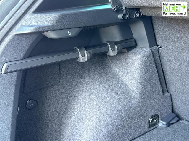 Skoda / Karoq / / / / AHK+el.HECKKLAPPE+KAMERA+PDC+ACC, Bei den verwendeten Bildern kann es sich um Beispielbilder handeln, ggf. teilweise mit Sonderausstattung.