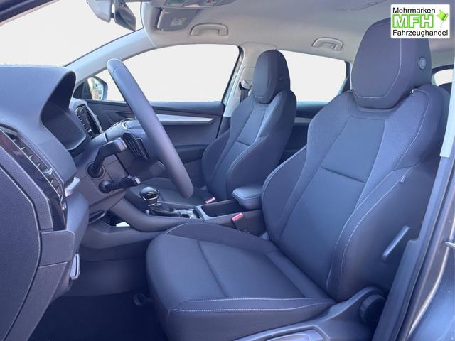 Skoda / Karoq / / / / AHK+el.HECKKLAPPE+KAMERA+PDC+ACC, Bei den verwendeten Bildern kann es sich um Beispielbilder handeln, ggf. teilweise mit Sonderausstattung.