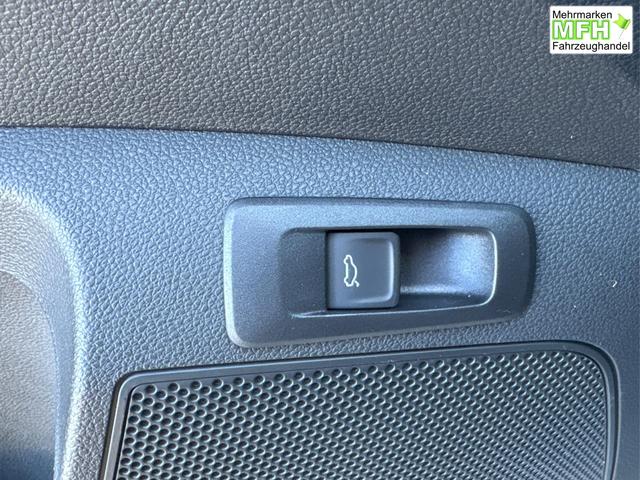 Skoda / Karoq / / / / AHK+el.HECKKLAPPE+KAMERA+PDC+ACC, Bei den verwendeten Bildern kann es sich um Beispielbilder handeln, ggf. teilweise mit Sonderausstattung.