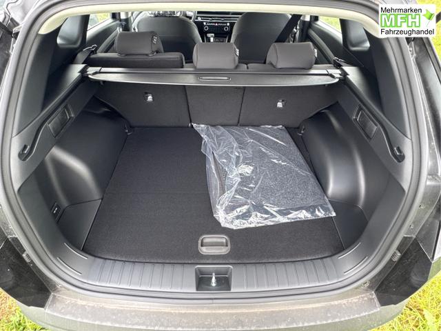Hyundai / TUCSON / Schwarz / / / NAVI+KAMERA+SHZ+LED+TEMPOMAT+17 ALU+PDC, Bei den verwendeten Bildern kann es sich um Beispielbilder handeln, ggf. teilweise mit Sonderausstattung.