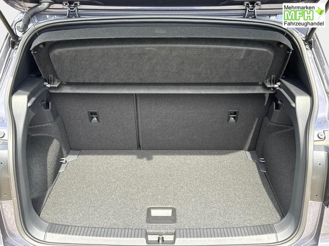 Volkswagen / T-Cross / Grau / / / MATRIX+SHZ+KAMERA+ACC+18'' ALU+KESSY+APP