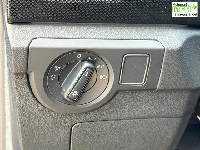 Volkswagen / T-Cross / Grau / / / MATRIX+SHZ+KAMERA+ACC+18'' ALU+KESSY+APP