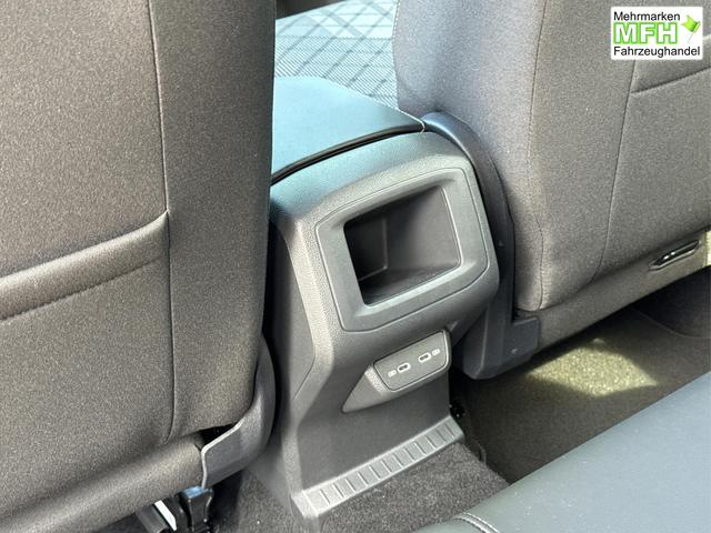 Volkswagen / T-Cross / Blau / / / MATRIX+SHZ+KAMERA+ACC+18'' ALU+KESSY+APP
