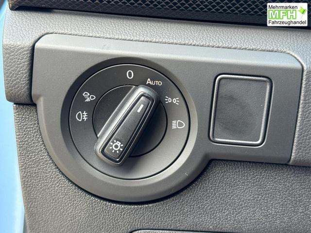 Volkswagen / T-Cross / Blau / / / MATRIX+SHZ+KAMERA+ACC+18'' ALU+KESSY+APP