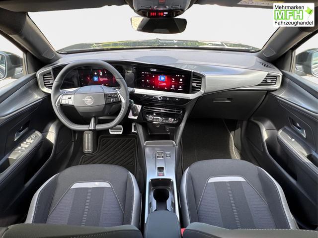 Opel / Mokka / Schwarz / / / SHZ+KAMERA+LED+PDC+17LM
