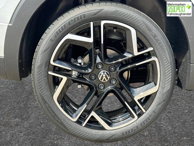 Volkswagen / T-Cross / Silber / / / MATRIX+SHZ+KAMERA+ACC+18'' ALU+KESSY+APP