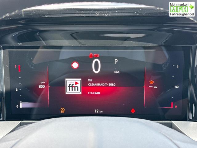 Opel / Mokka / Silber / / / SHZ+KAMERA+LED+PDC+17LM