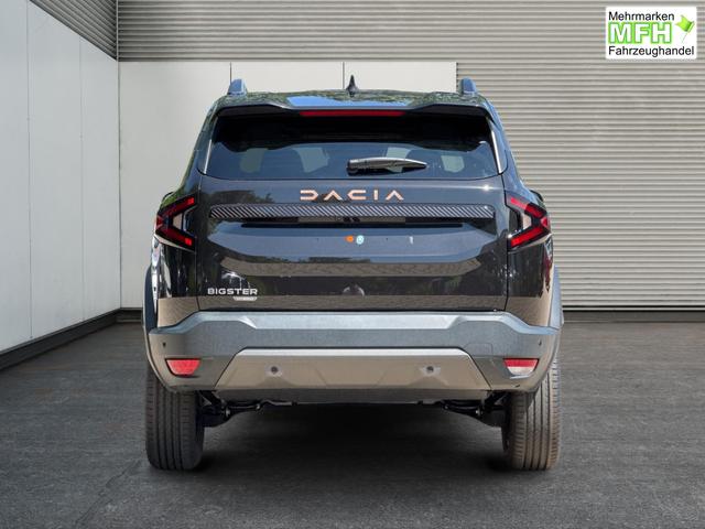 Dacia / Bigster / Schwarz / / / PANO+NAVI+ARKAMYS+KAMERA+SHZ+LED+18 ALU, Bei den verwendeten Bildern kann es sich um Beispielbilder handeln, ggf. teilweise mit Sonderausstattung.